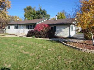 2004 Winters Dr, Loves Park, IL 61111