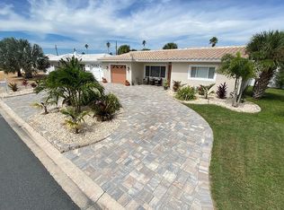 217 45th Ave, Saint Pete Beach, FL 33706