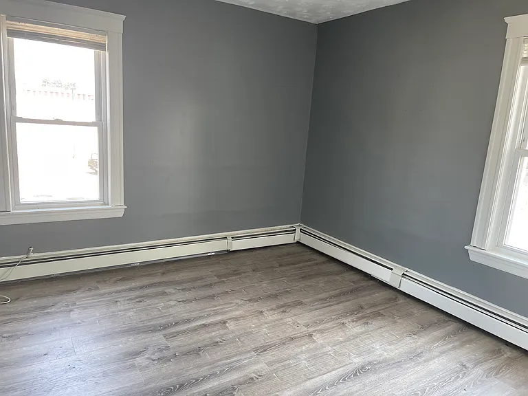 342-342 W River St #2 — Photo 8