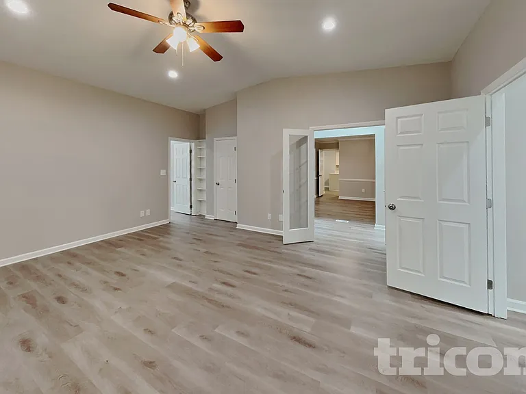 2309 Pastille Ln — Photo 9