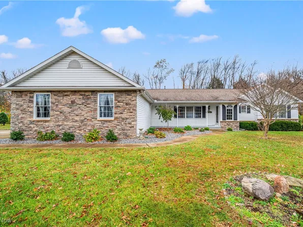 7335 Fieldstone Ave, Conneaut, OH 44030