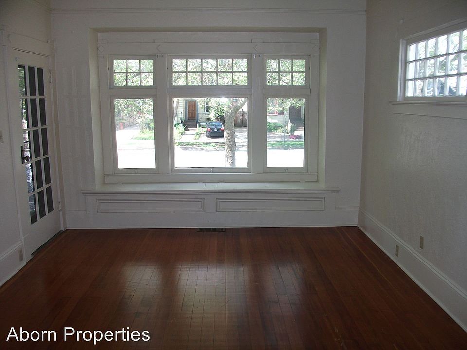 1st image of 266B N 5th St