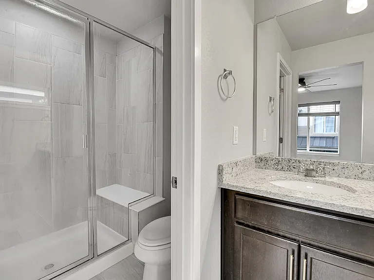 2350 S Troy Ct — Photo 22