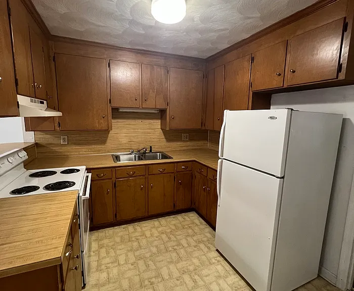 1109 E Littleton Rd #1109 — Photo 3