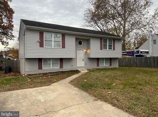 8269 Quarterfield Rd, Severn, MD 21144