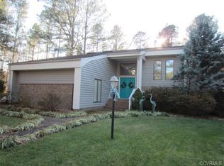 8328 Walnut Grove Rd, Mechanicsville, VA 23111