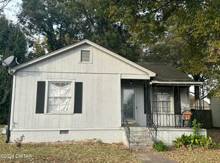 802 Tibbs St, Dyersburg, TN 38024