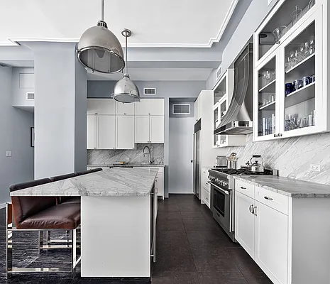 Rented by Compass | media 12