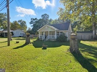 318 N Dogwood St, Villa Rica, GA 30180