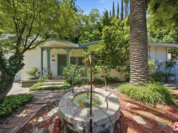 1551 N Beverly Glen Blvd, Los Angeles, CA 90077