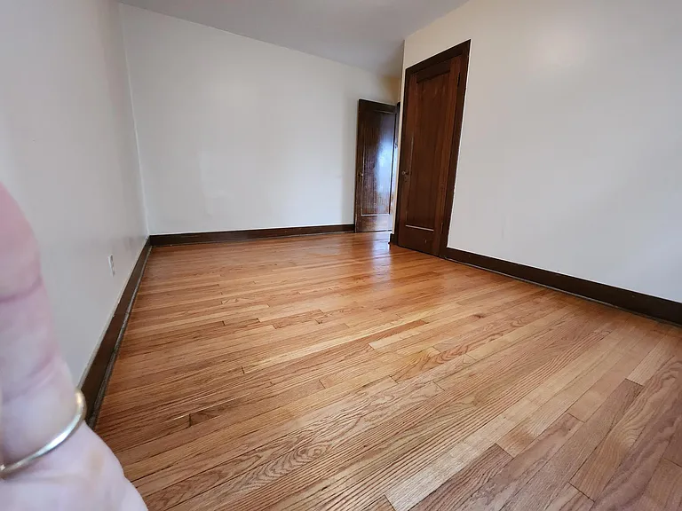 614 10th Ave E #104 — Photo 20