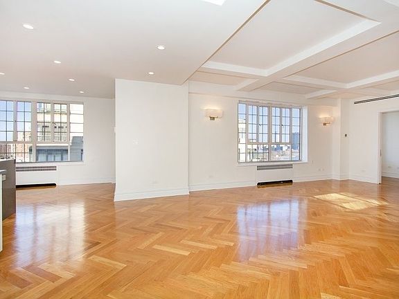 3rd image of 275 Central Park W APT 17