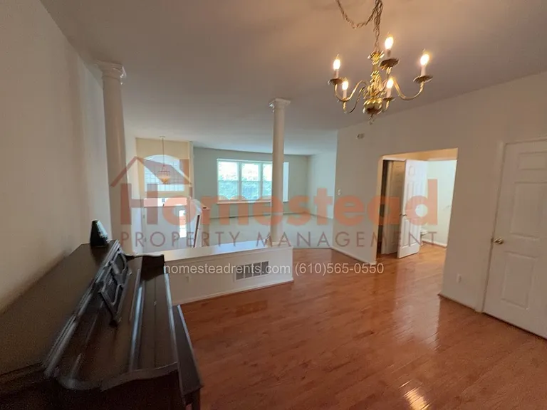 244 S Azalea Ct — Photo 10