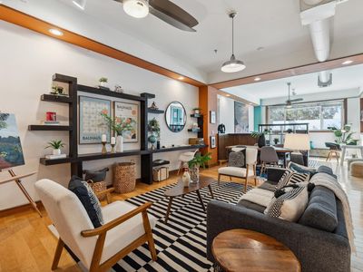 530 E 8th St STE 103, Oakland, CA, 94606