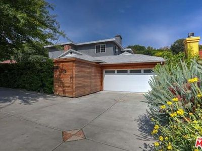 4015 Beverly Glen Blvd, Sherman Oaks, CA, 91423