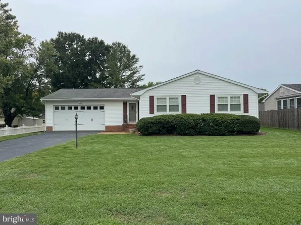 3903 Blake Dr, Fredericksburg, VA 22407
