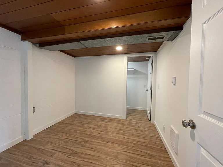1648 Higgins Rd SE #C — Photo 15