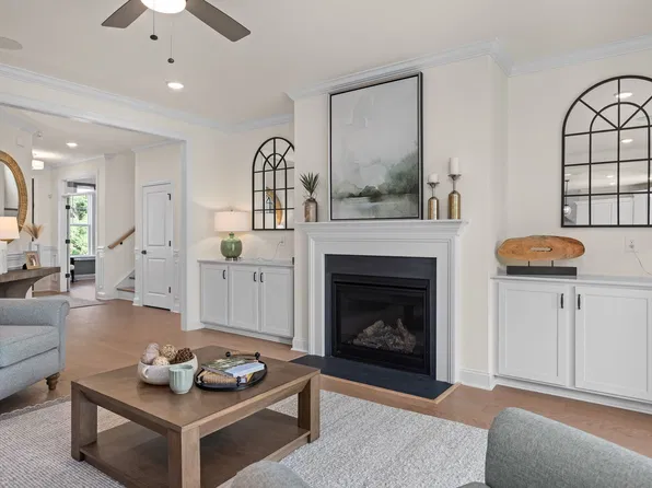 5001 Trotter Dr, Raleigh, NC 27603