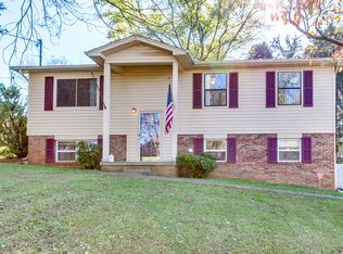 409 Old Dandridge Park, Strawberry Plains, TN 37871
