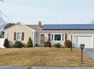 121 Colonial Dr, New Bedford, MA 02746
