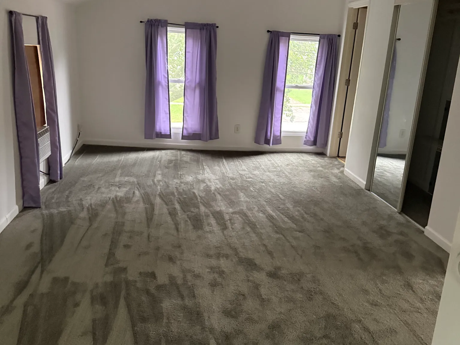 2 bed, 1100 sqft, $1,800 — Photo 2