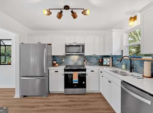 1284 Falling Water Dr SE, Smyrna, GA 30080