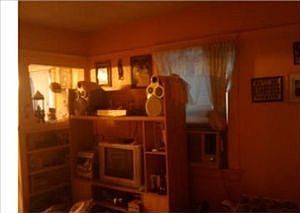 1st image of 554 W Park St