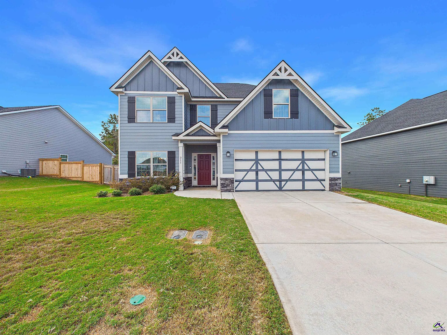 5 bed, 3.0 bath, 2655 sqft, $2,650 — Photo 2