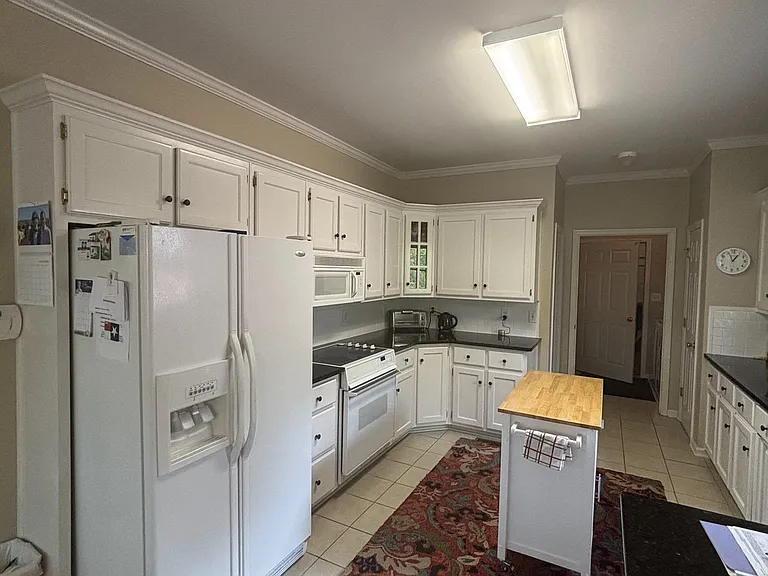 1209 Ivy Brook Cir — Photo 18