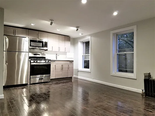 Rented by The Hamilton Group | media 1