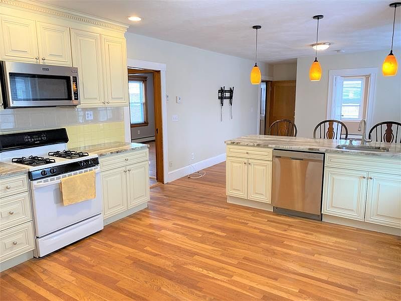 1st image of 167-169 Harvard St #2
