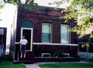 6616 Pennsylvania Ave, Saint Louis, MO 63111