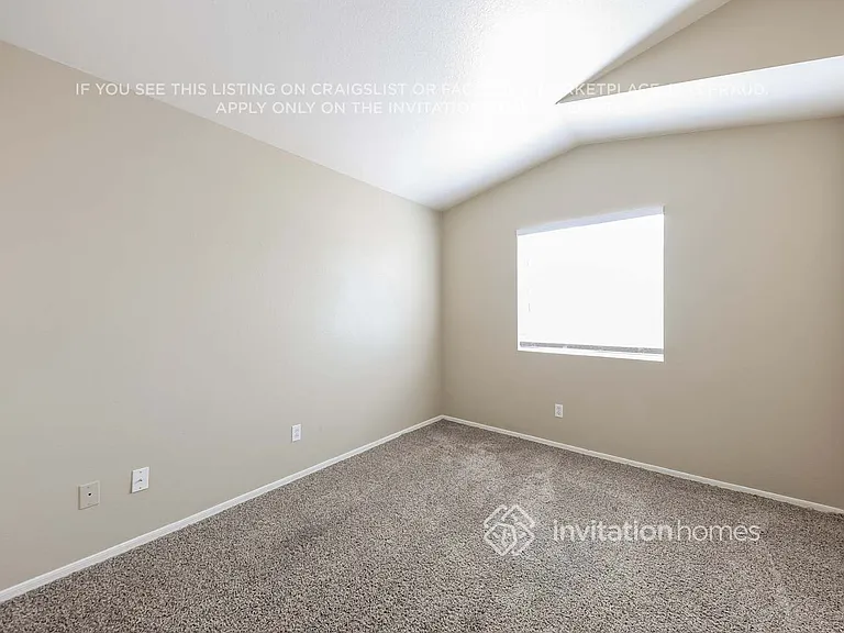 11322 W Alice Ave — Photo 14