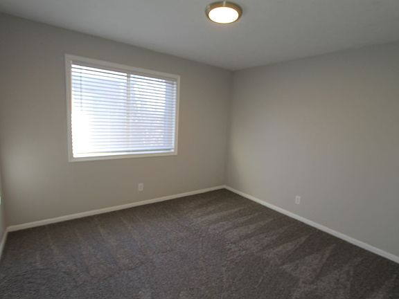 5th image of 10715 O St #170