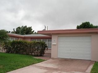 1082 W Camino Real, Boca Raton, FL 33486