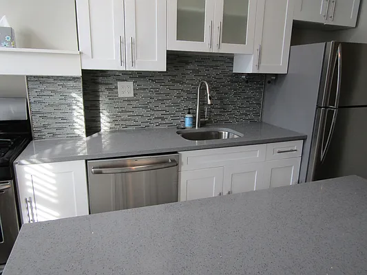 Rented by Big Apple Realty Group | media 39