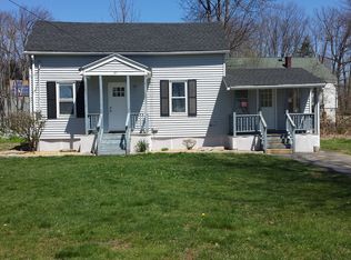 37 Lesure Ave, Lunenburg, MA 01462