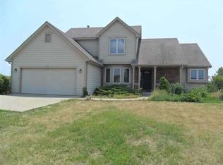 547 N 1737th Rd, Lawrence, KS 66049