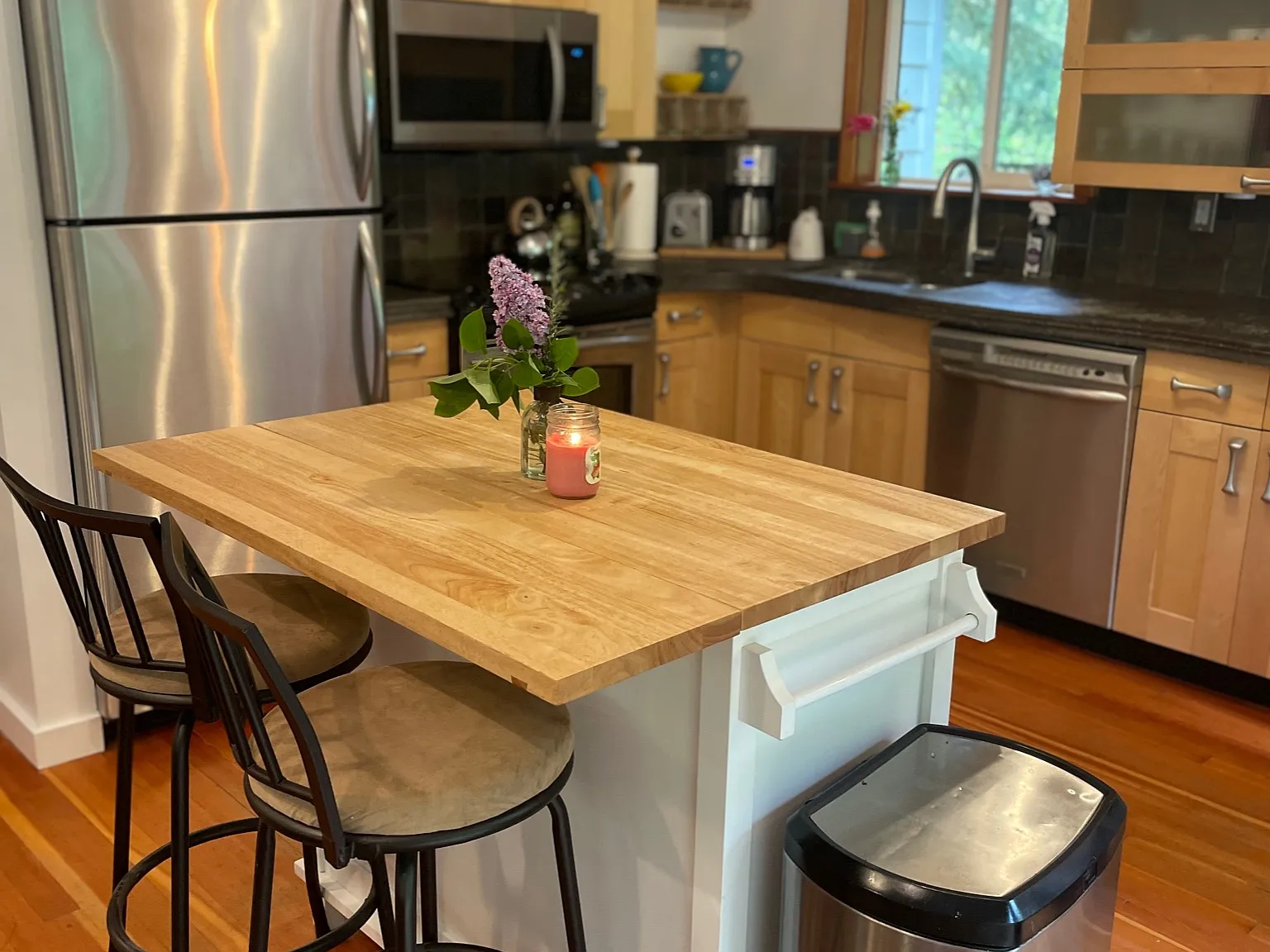 722 Claire Ln — Photo 4
