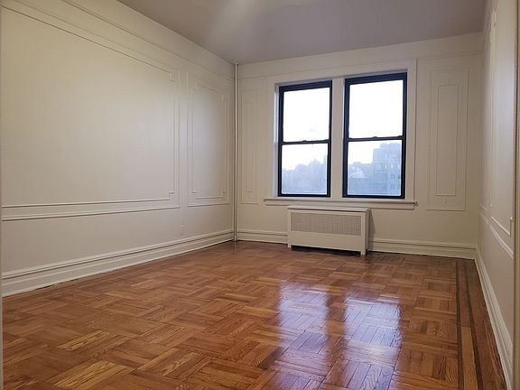 3rd image of 2460 32nd St APT 9C