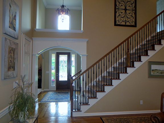 2nd image of 255 Bridgestone Cove