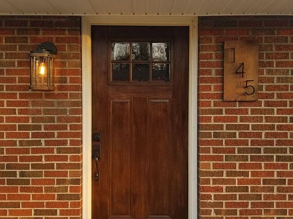 2nd image of 145 Vanderbilt Dr