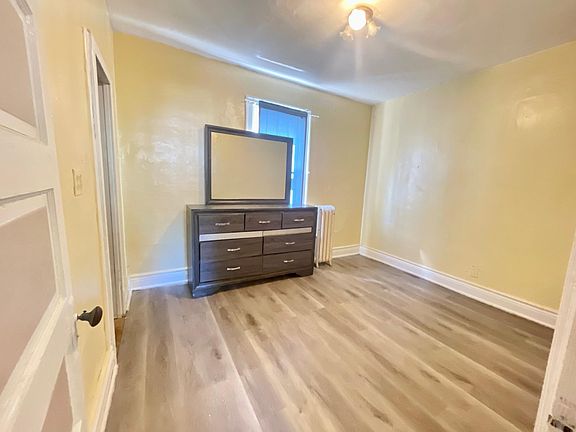 3rd image of 215 Ludington St #1