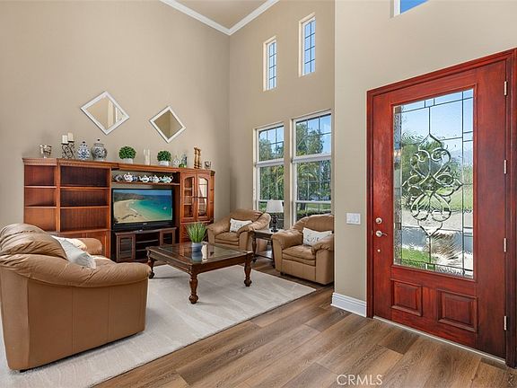 4th image of 71 Golf Ridge Dr