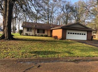 495 Red Oak Cv, Greenville, MS 38701