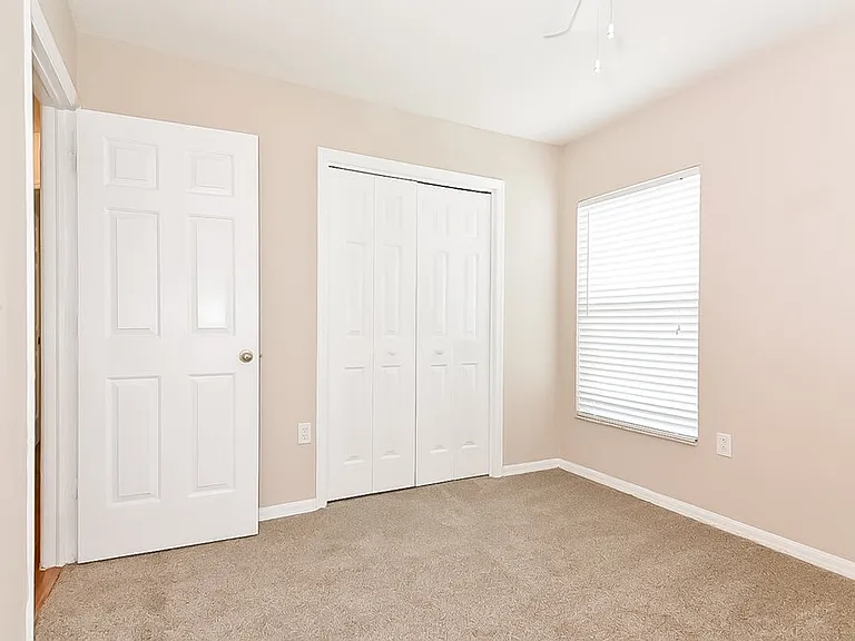 30035 Morningmist Dr — Photo 10