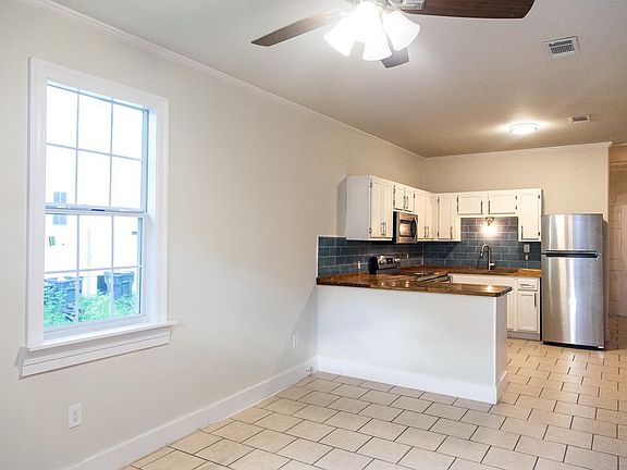 3rd image of 534 S Telemachus St
