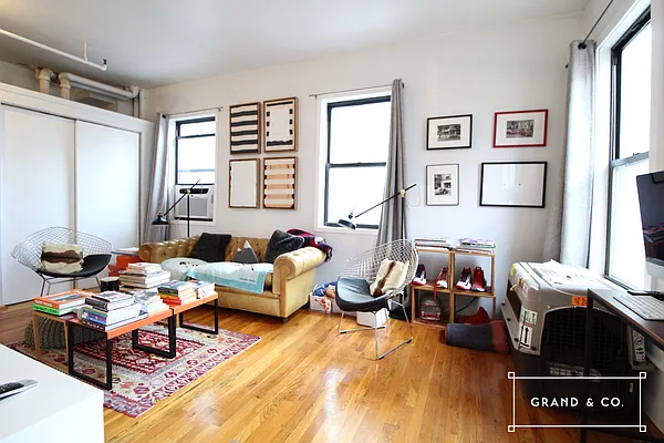Rented by Grand & Co. | media 6