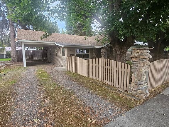 3rd image of 1109 E Harrison Ave