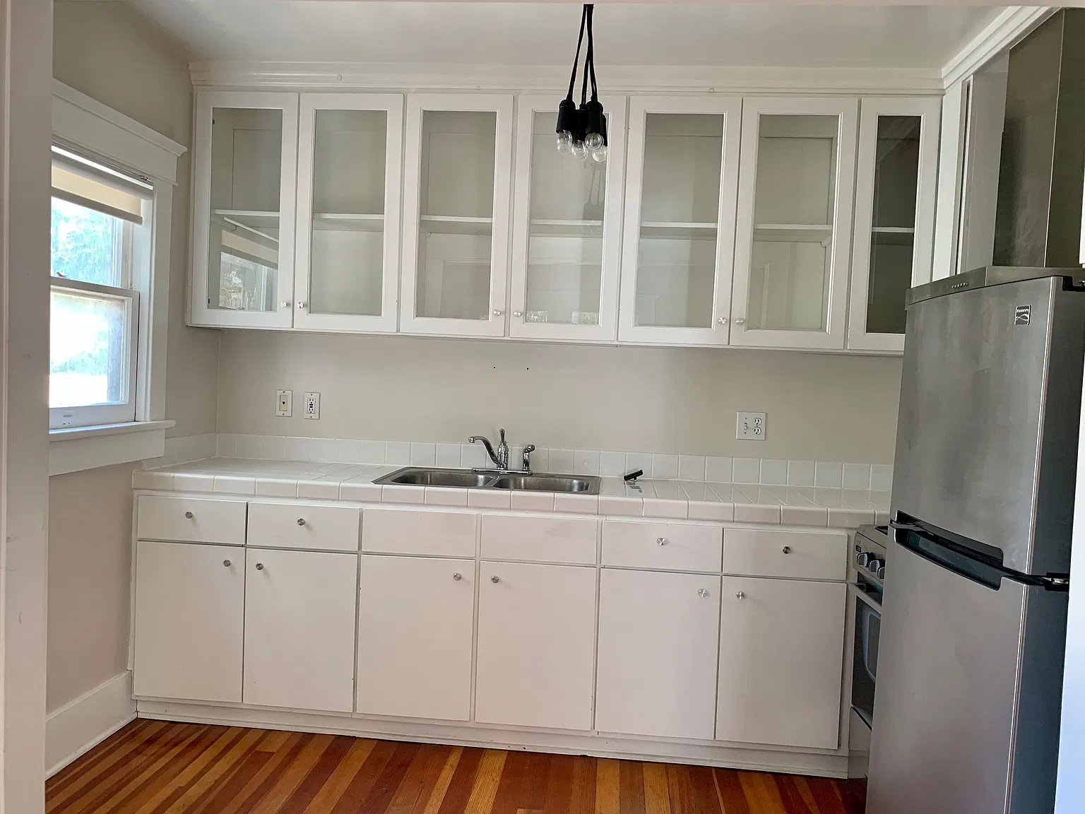 1 bed, $3,100 — Photo 4